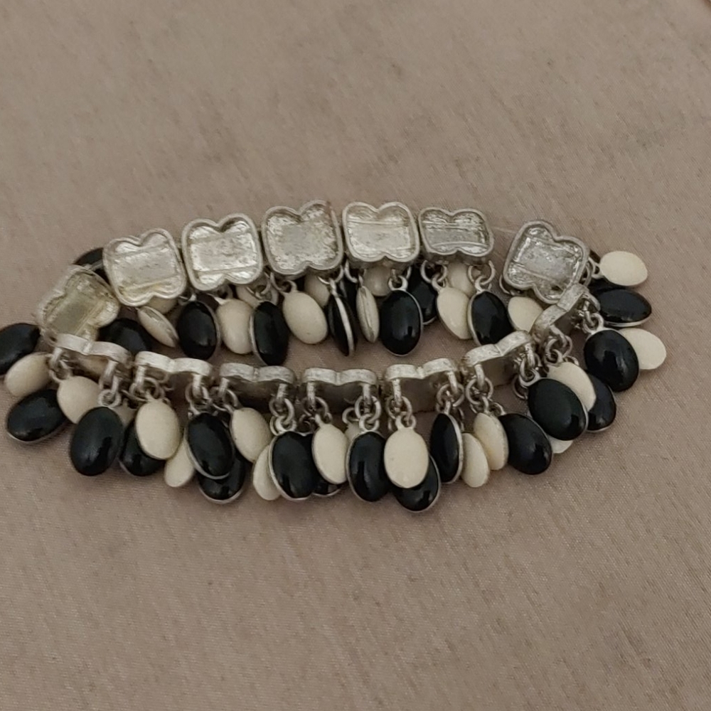 Vintage Bracelet! - Picture 7 of 7